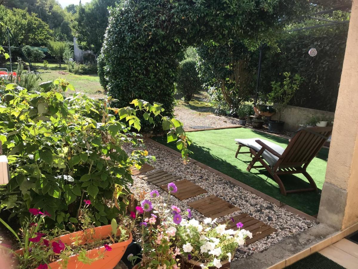 Chambre Et Salle De Bain Prive S'Ouvrant Sur Terrasse, Jardin Et Cuisine D'Ete 퀼랑 외부 사진